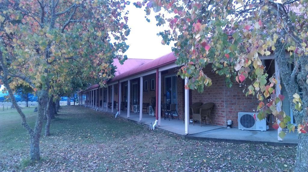 Gloucester Country Lodge Motel Buitenkant foto