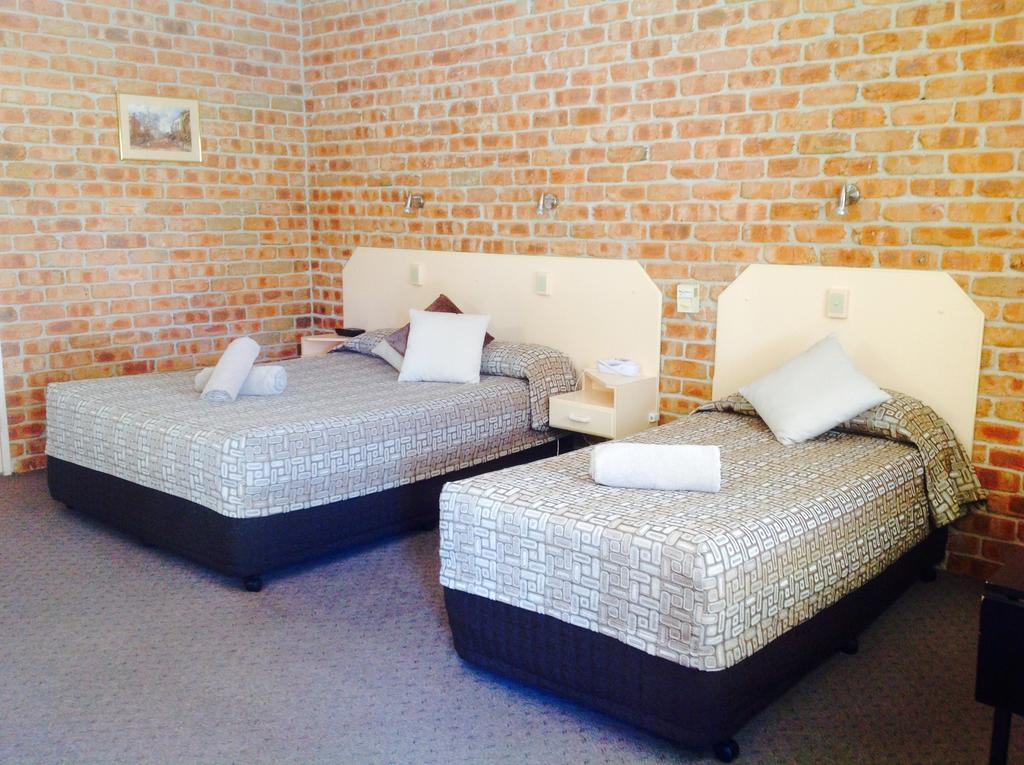 Gloucester Country Lodge Motel Buitenkant foto