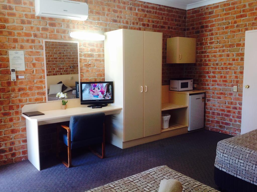 Gloucester Country Lodge Motel Buitenkant foto